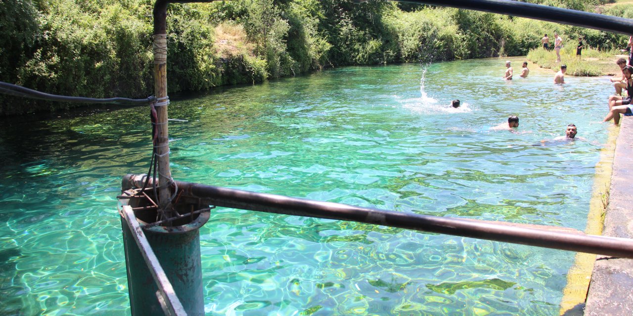 Bolu'da Girilmesi Yasak Olan Barajda Yüzen 13 Kişiye Ceza