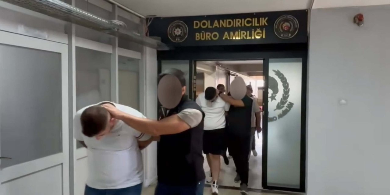 İzmir'de Yetkili Servis Yalanıyla Dolandırıcılığa 4 Gözaltı