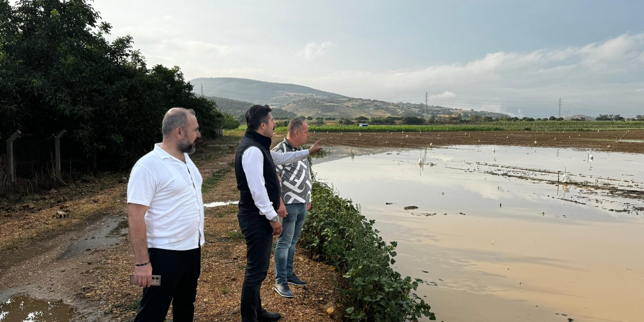 Bursa'da Sağanak; 30 Dakikada 100'den Fazla Şimşek Görüldü (3)