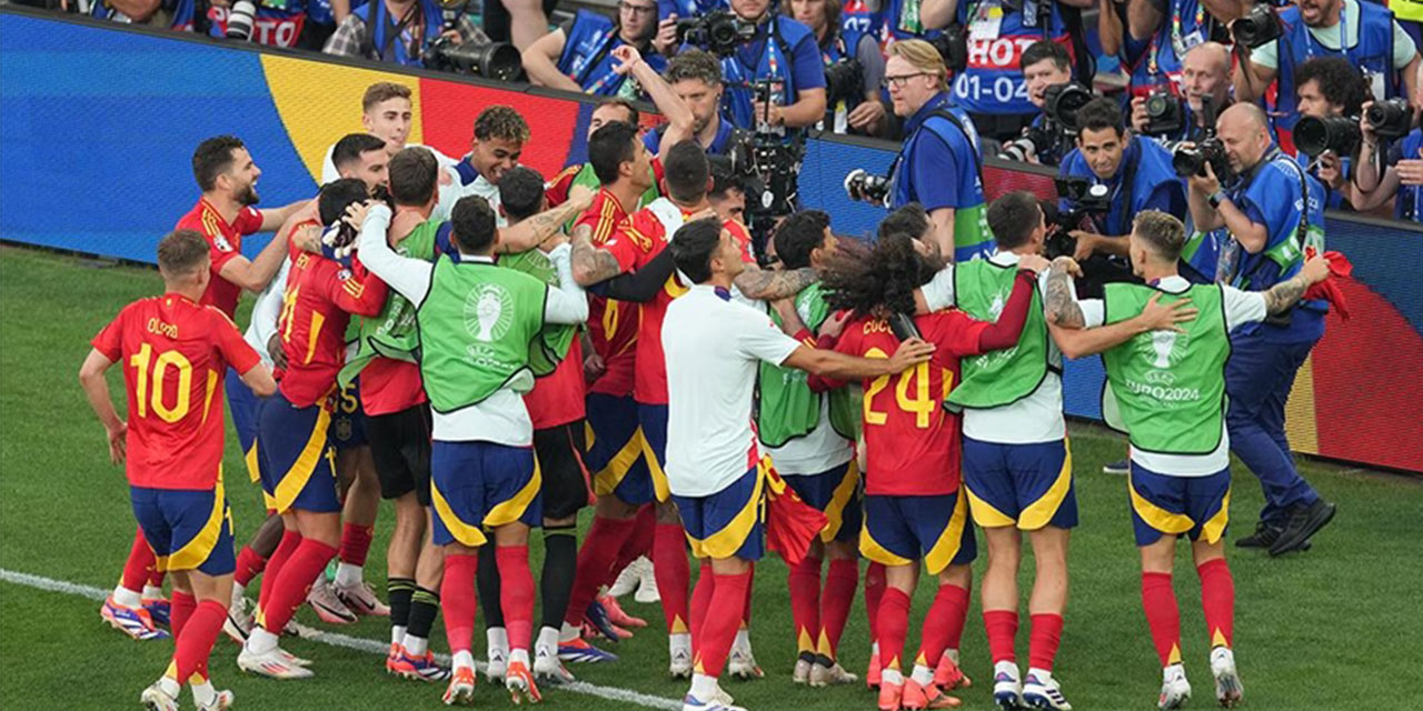 İspanya adını yarı finale yazdıran ilk takım oldu