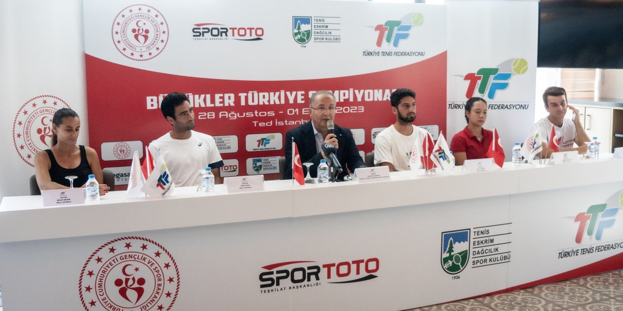 Tenis Federasyonu Başkanı Durmuş: Türkiye'nin Her Bölgesinde Birçok Turnuvamız Devam Ediyor