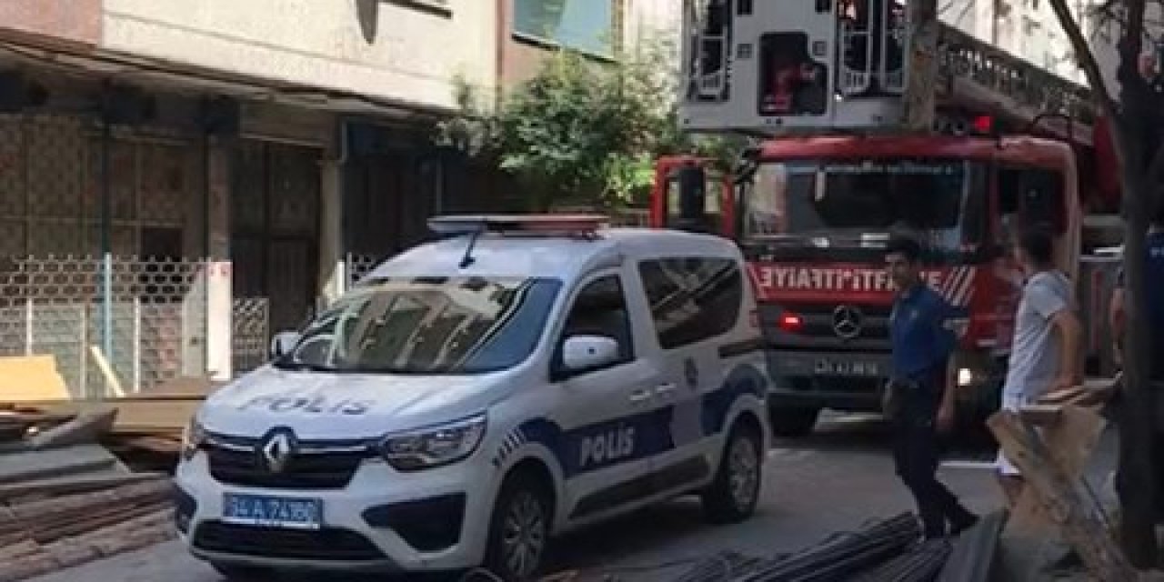 İstanbul - Bahçelievler'de Hırsızı Komşular Fark Etti; Polis Yakaladı