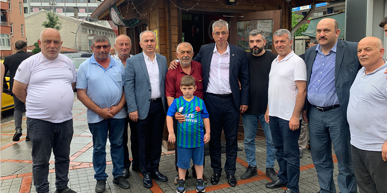 Bakan Memişoğlu Rize'de: Islanmayı da Rizelileri de özlemişiz