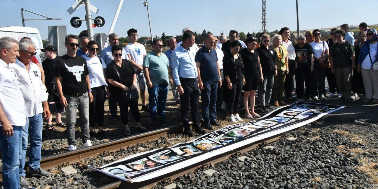 Çorlu'da Tren Kazasında Ölen 25 Kişi İçin Anma Etkinliği Düzenlendi