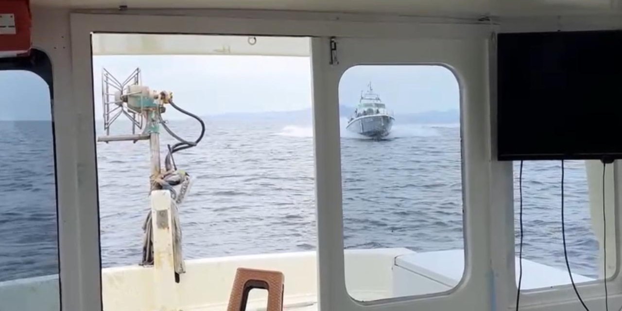 Yunan Sahil Güvenlik Botu, Gökçeada Açıklarında Türk Balıkçı Teknesine Çarptı