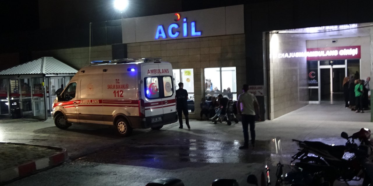 Yaz Okulunda 25 Öğrenci Yemekten Zehirlendi