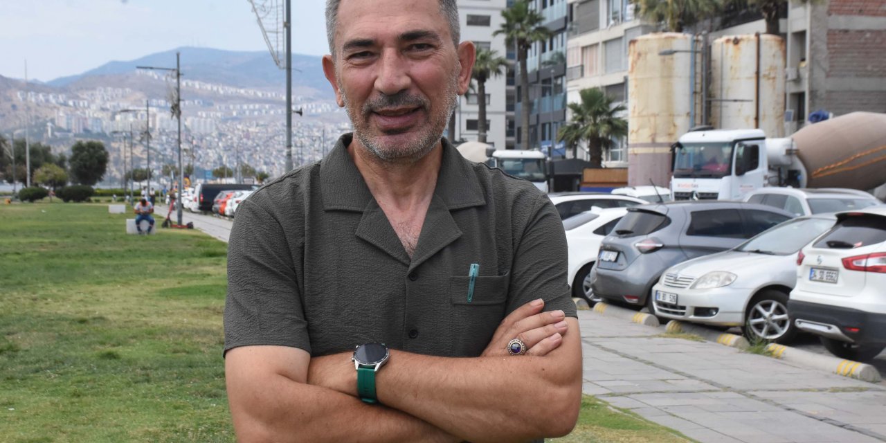 'izmir'De Olası Bir Depremde Deniz Kentin İçine Girecek'