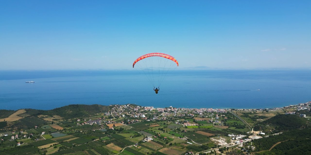 Marmara Bölgesi Yamaç Paraşütü Yarışması Yalova’da Gerçekleştirildi