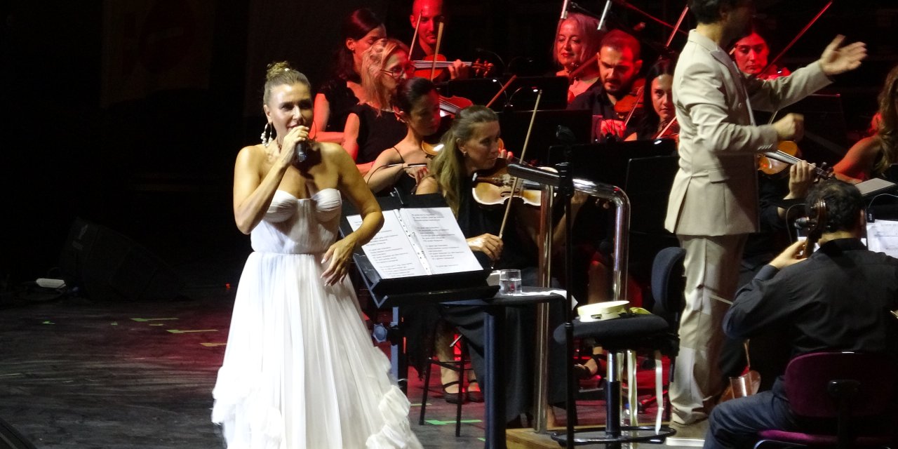 Bursa'da Şevval Sam İle Festival Coşkusu