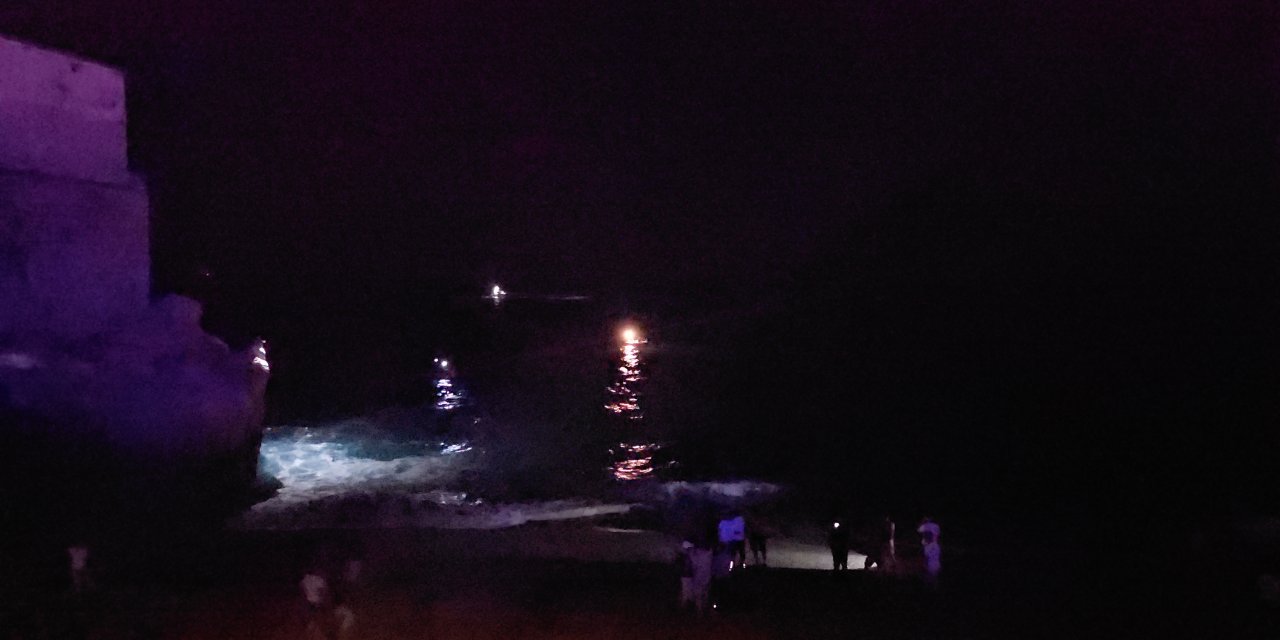 Plajda İçki İçtikten Sonra Girdiği Denizde Boğuldu