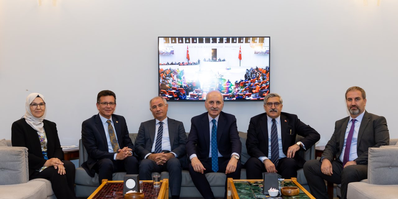 Tbmm Başkanı Kurtulmuş Mecliste Milletvekilleriyle Sohbet Etti