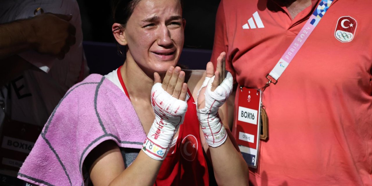 Milli Boksör Hatice Akbaş, Yarı Finale Yükseldi