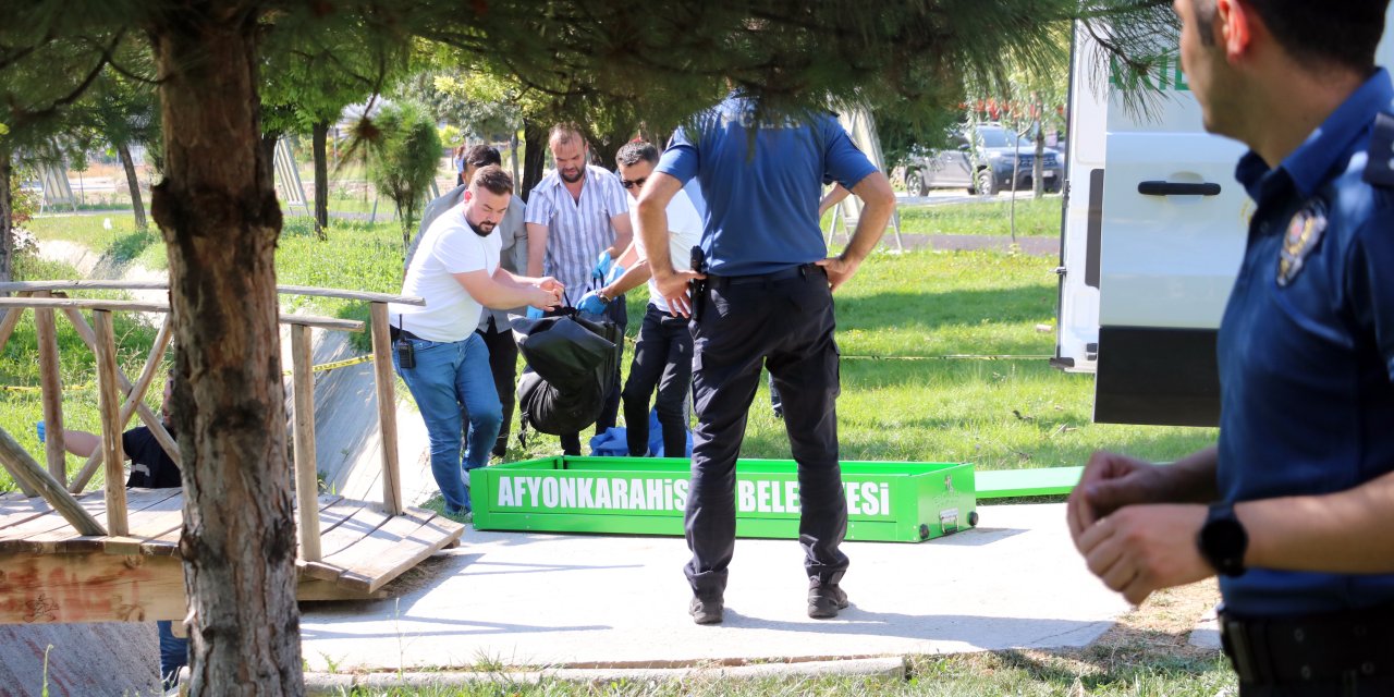 19 Yaşındaki Sultan'ın Cansız Bedeni Kanalda Bulundu, Eski Erkek Arkadaşı Gözaltında