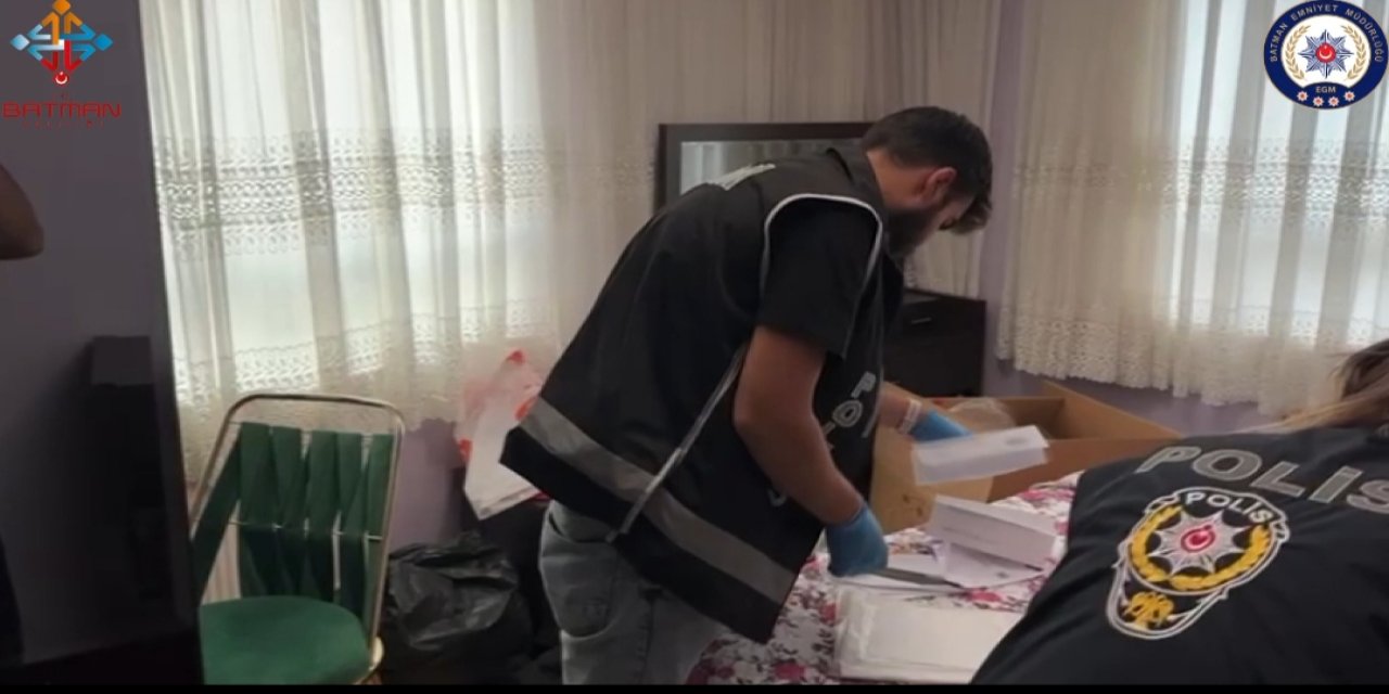 Batman’da ‘Memur Olma’ Vaadiyle Dolandırıcılık Yapan Şebeke Çökertildi; 11 Gözaltı