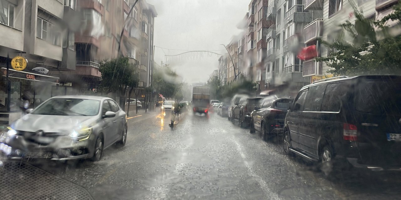 Edirne’de Sağanak Kazalara Neden Oldu