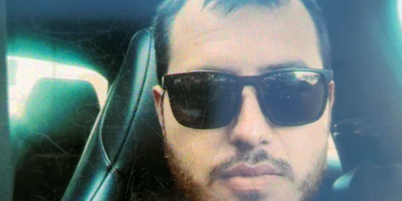 Bariyerlere Çarptığı Otomobilinin Parçalarını Toplarken İkinci Kazada Öldü