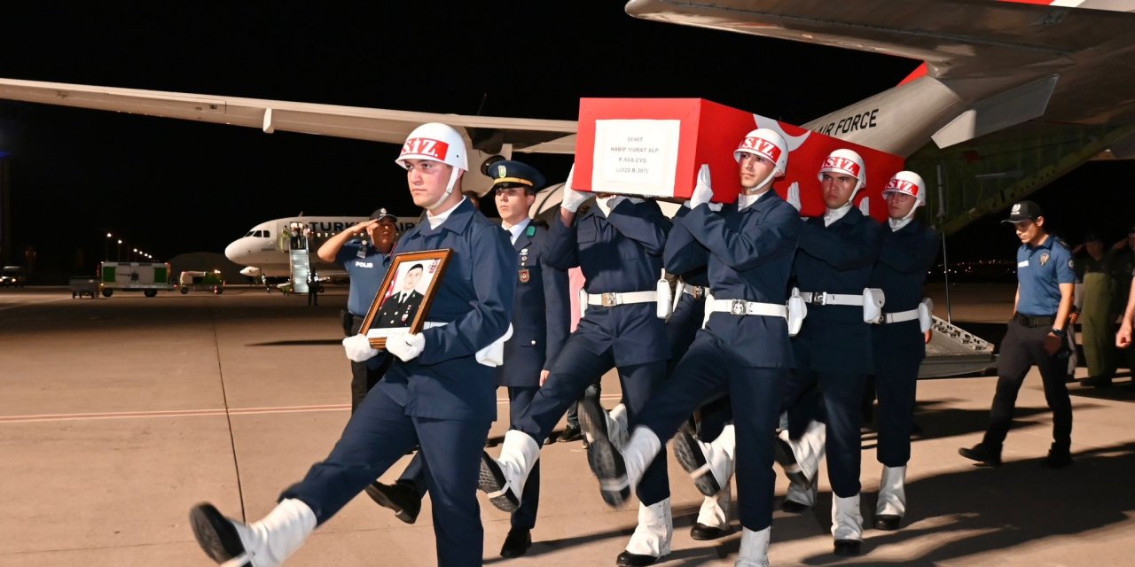 Oğlunun Acısına Dayanamayan Şehit Annesi, Kalp Krizi Geçirdi