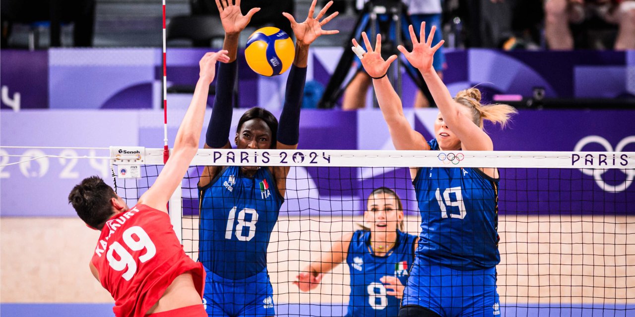 A Milli Kadın Voleybol Takımı, Yarı Finalde İtalya'ya Mağlup Oldu