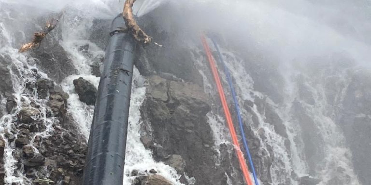 Artvin'de Heyelan Nedeniyle 8 Köy Yolu Ulaşıma Kapandı