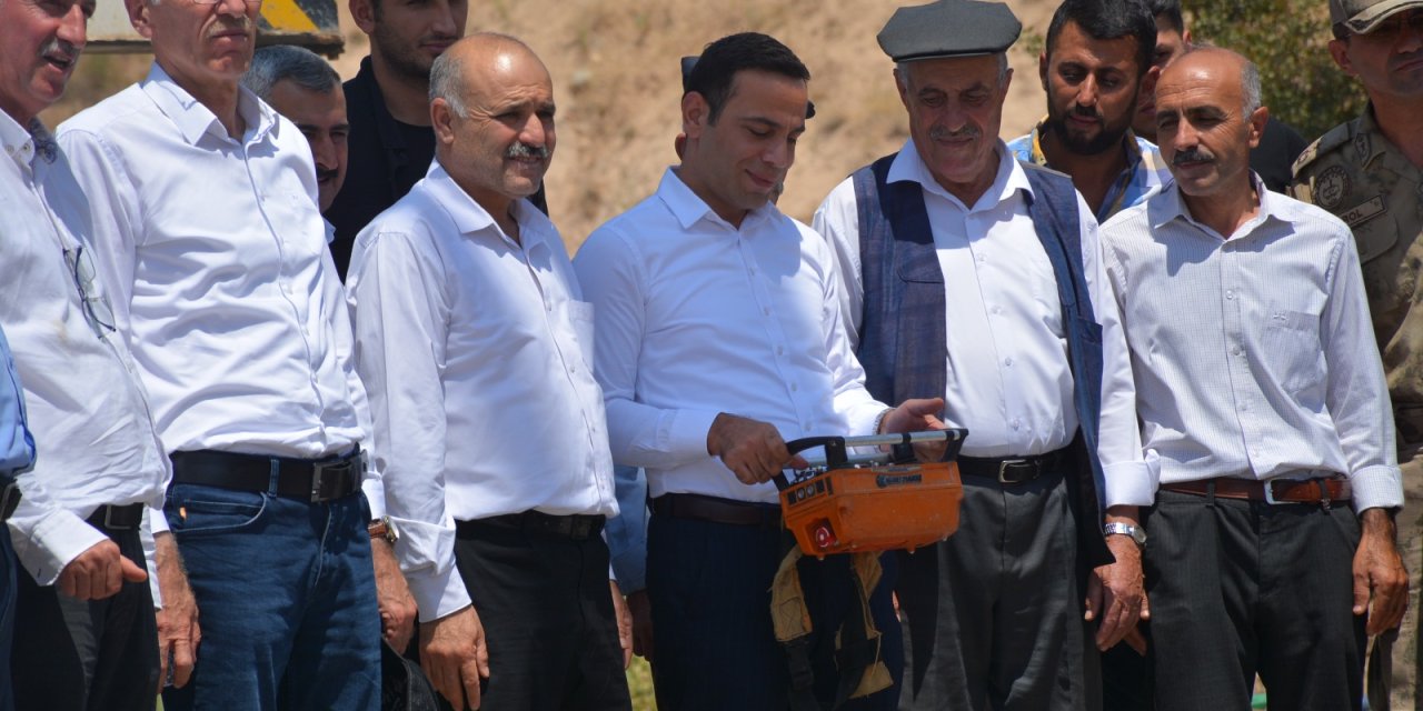 Şırnak’ta Boşalttıkları Köylerine Dönenler İçin Yol Yapımına Başlandı