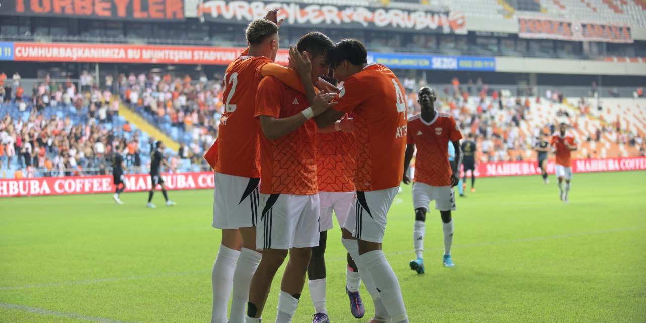 Adanaspor-esenler Erokspor: 2-1