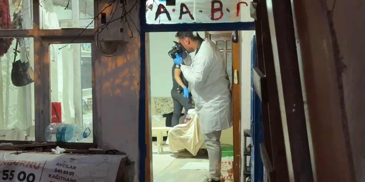 İstanbul - Avcılar'da Yanlız Yaşadığı Evde Ölü Bulundu