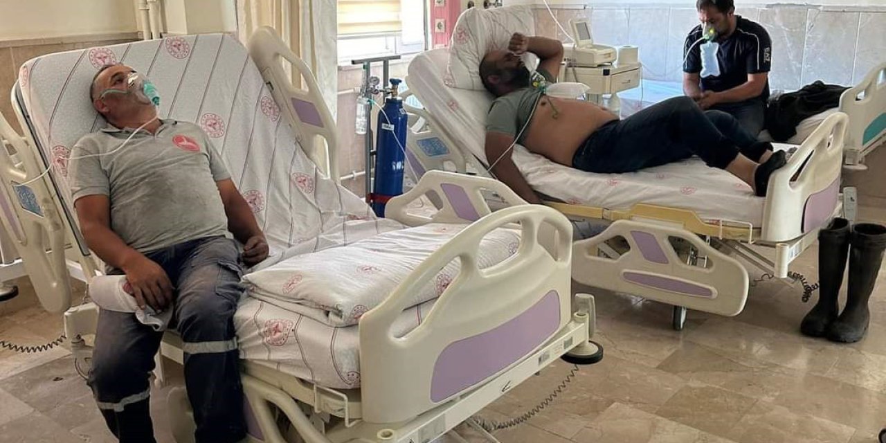 Sivas'ta Anız Yangını; 5 İtfaiye Eri Dumandan Etkilendi