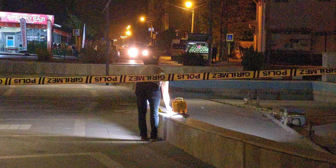 Adana'da Bıçaklı Kavga; 1 Yaralı