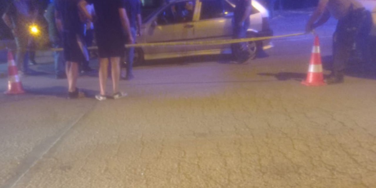 Boşanma Aşamasındaki Eşini Öldürüp, İntihar Etti