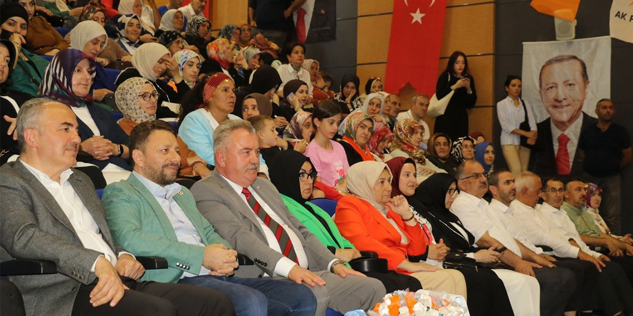 AK Parti Rize'de 23. Kuruluş Yıl Dönümünü Kutladı