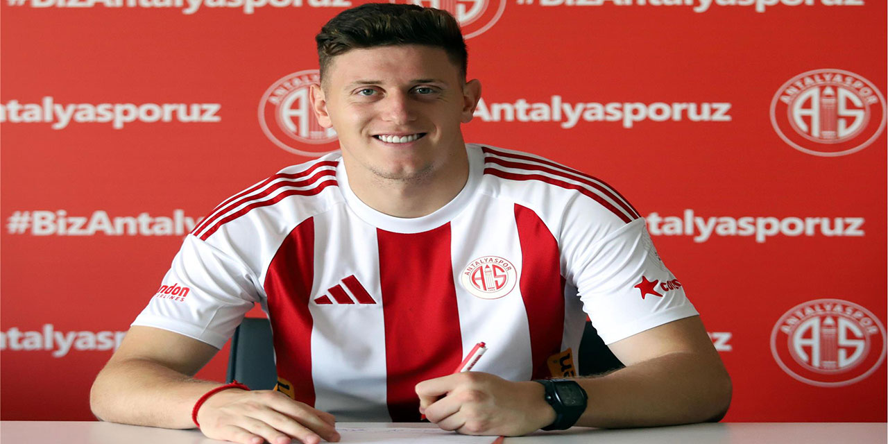 Adolfo Julián Gaich Antalyaspor'da