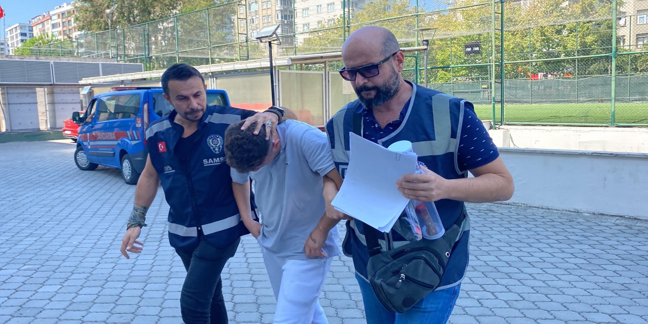 Annesiyle tartışan babasını bıçakladı