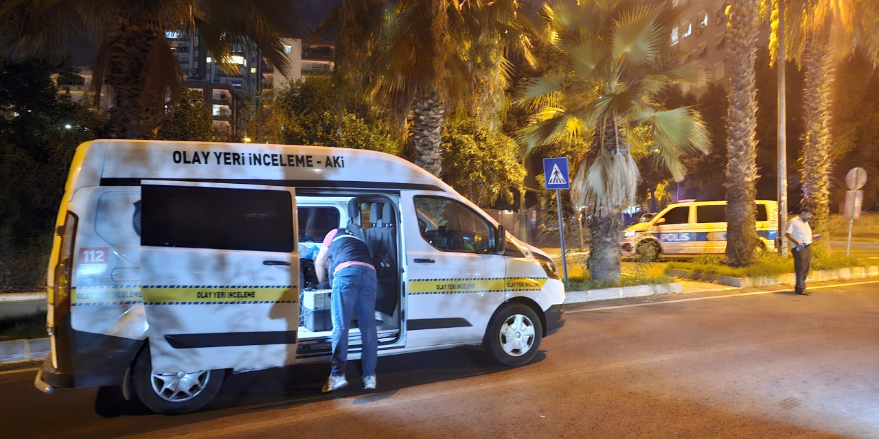 Sokak Ortasındaki Tartışmada Tabancayla Başından Vurularak Yaralandı