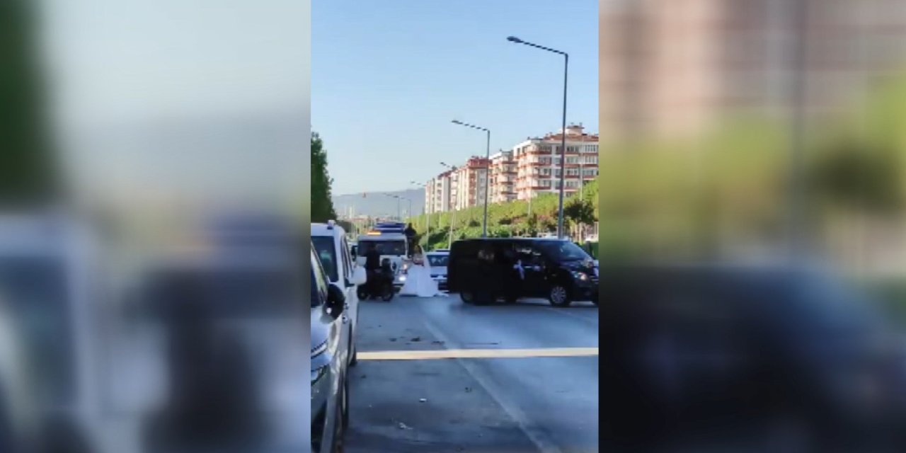 Düğün Konvoyunda Yolu Kapatan İki Sürücüye 4 Bin 200 Tl Ceza Uygulandı