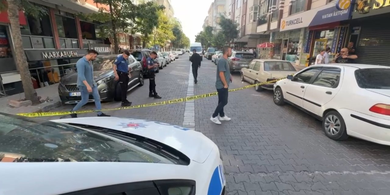 İstanbul-avcılar'da İş Yerine Yapılan Silahlı Saldırıdan Son Anda Kurtuldu