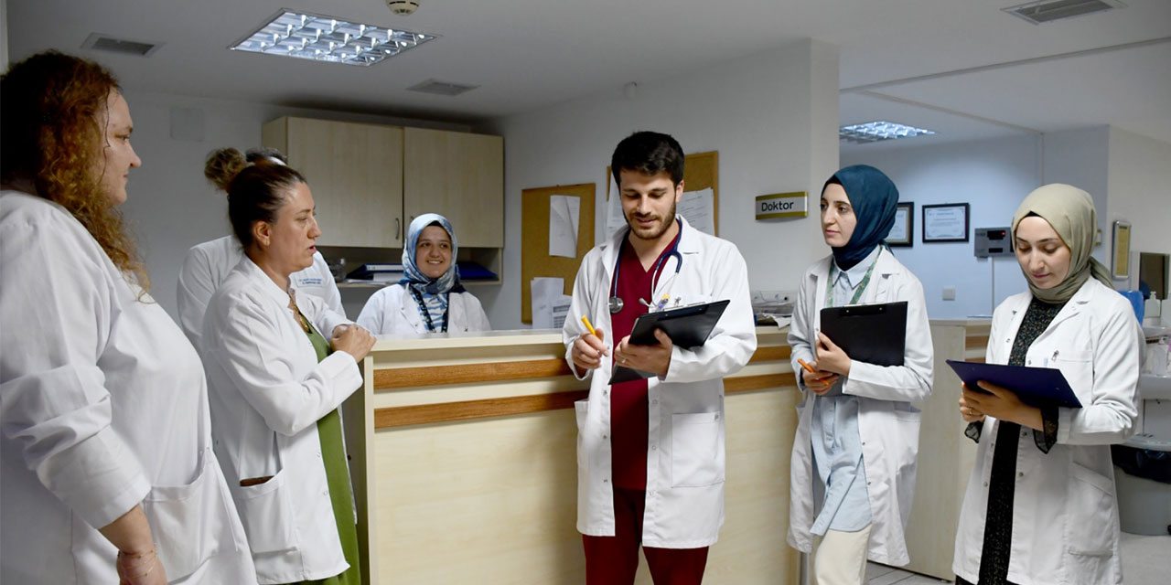 Maymun Çiçeği: Nedir, Ne Değildir?