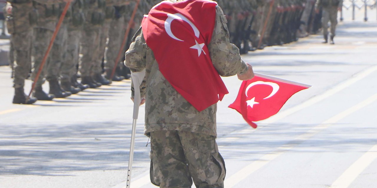 Bu Bayramda Da Mehmetçik'i Yalnız Bırakmadı