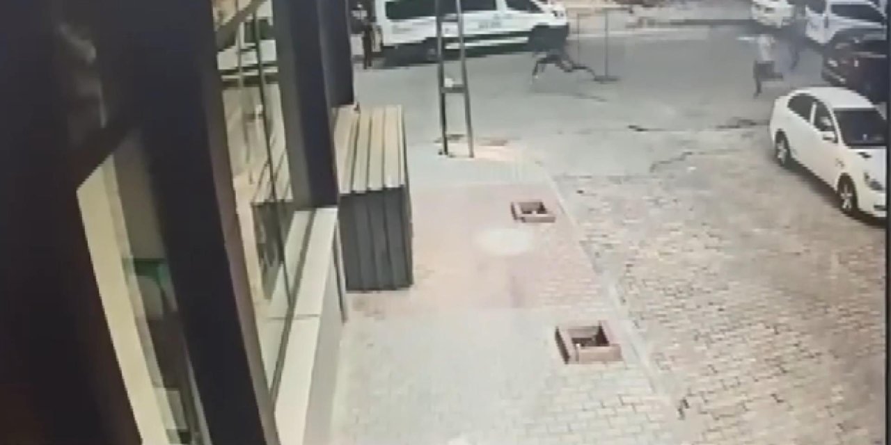 İstanbul - Arnavutköy'de Caddede Karşılaştığı Husumetlisini Silahla Öldürdü