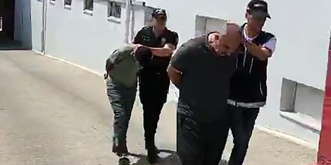 Tır’da 16 Kilo Esrar Ele Geçirildi; 2 Şüpheli Birbirini Suçladı