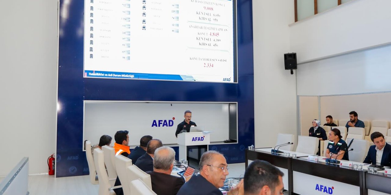 İçki İçerken Irmağa Düştü, İtfaiye Kurtardı