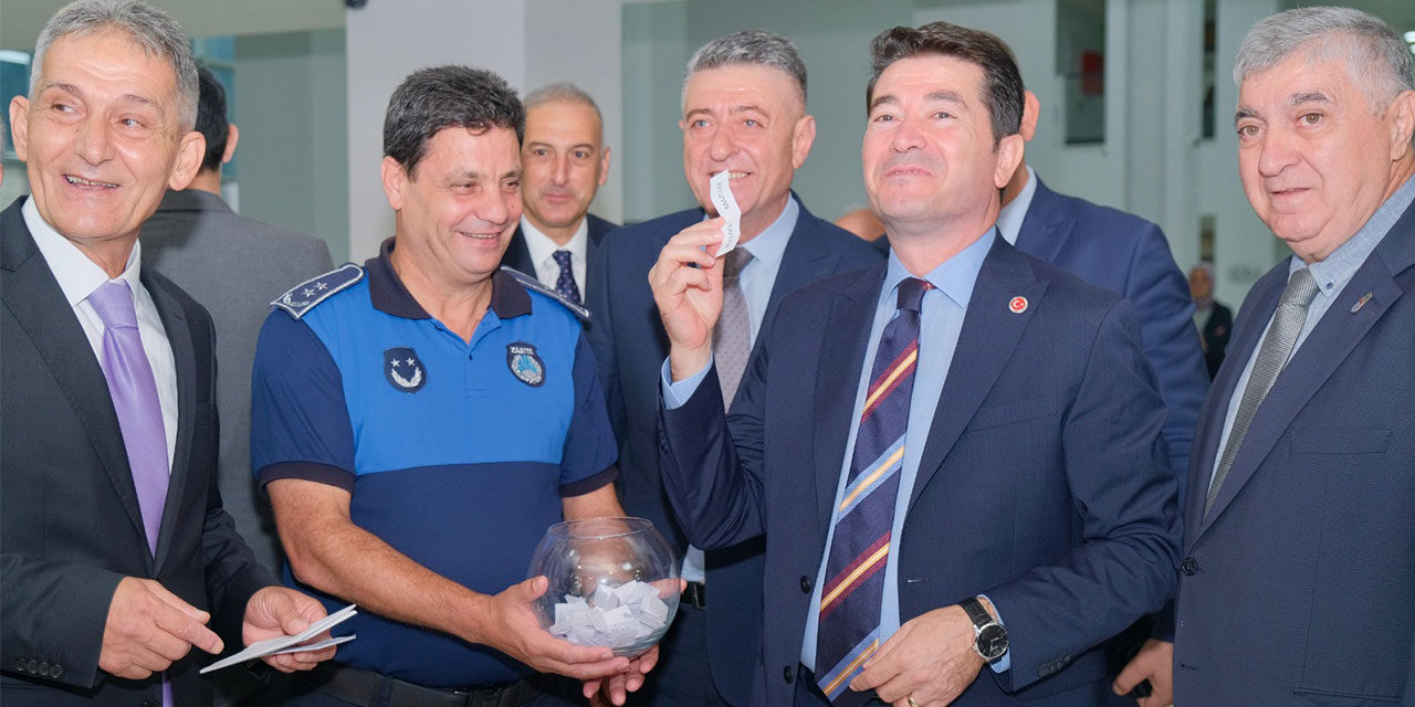 Ortahisar Belediye Başkanı Kaya'dan Zabıta Haftasında 6 personele tatil hediyesi