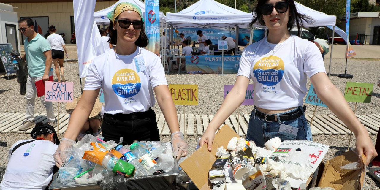 'Haftada 1 Kredi Kartı Büyüklüğünde Plastik Yiyoruz'