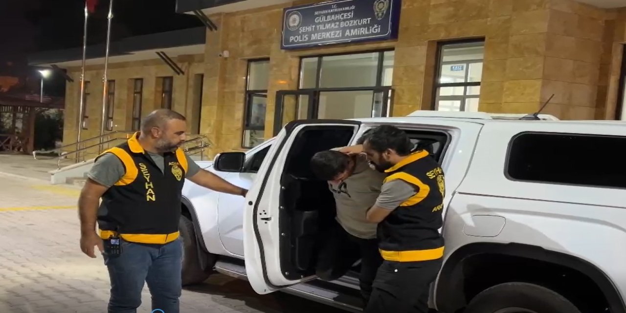 Kayınpederinin Evine Silahlı Saldırıda Bulunan Şüpheliye Gözaltı; Ruhsatsız Silah Ve Mermi Ele Geçirildi