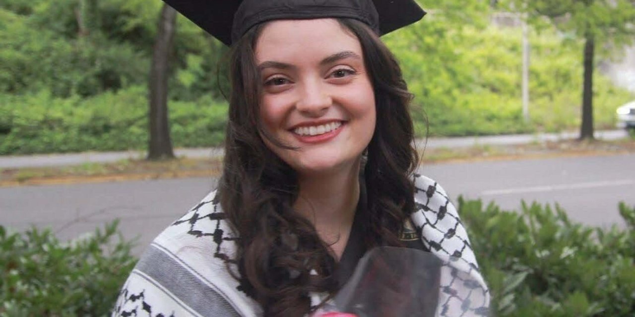 İstanbul - Pendik D-100'de Kamyonet Devrildi; Trafik Durma Noktasına Geldi