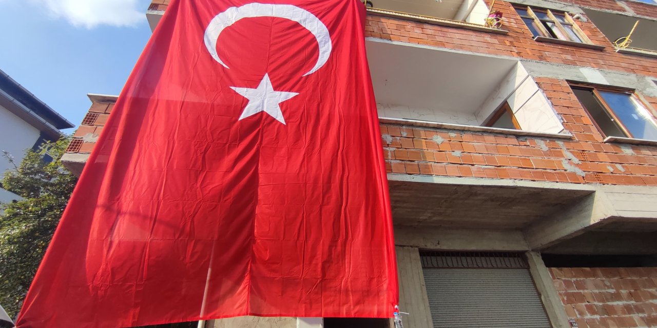 Bolu'da Motosikletlilerden 'Yenidoğan Çetesi' Protestosu