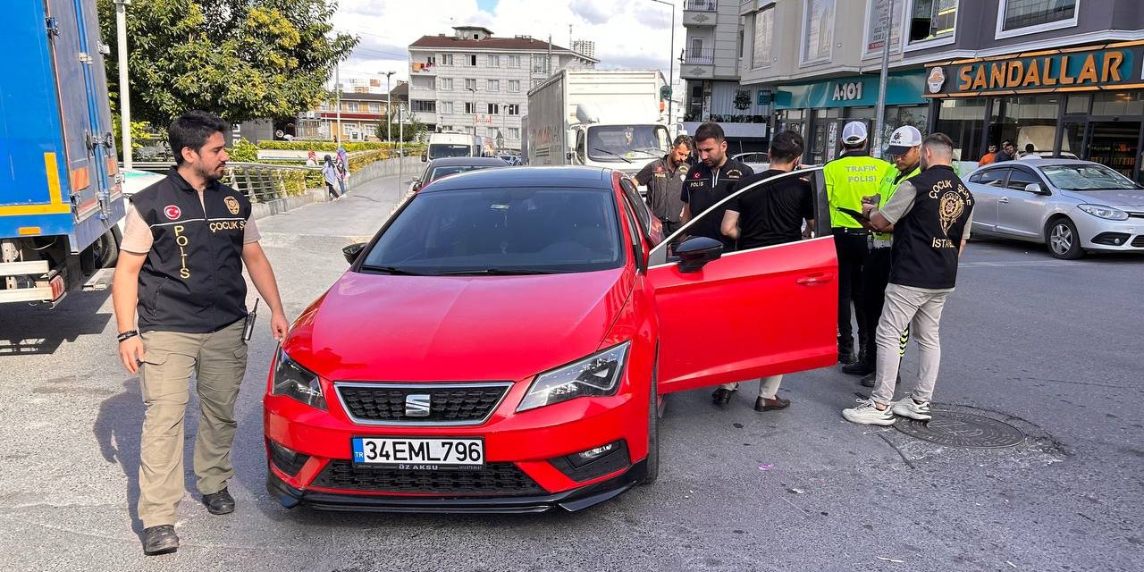 İstanbul - Esenyurt'ta Okul Çevresinde Polis Denetimi