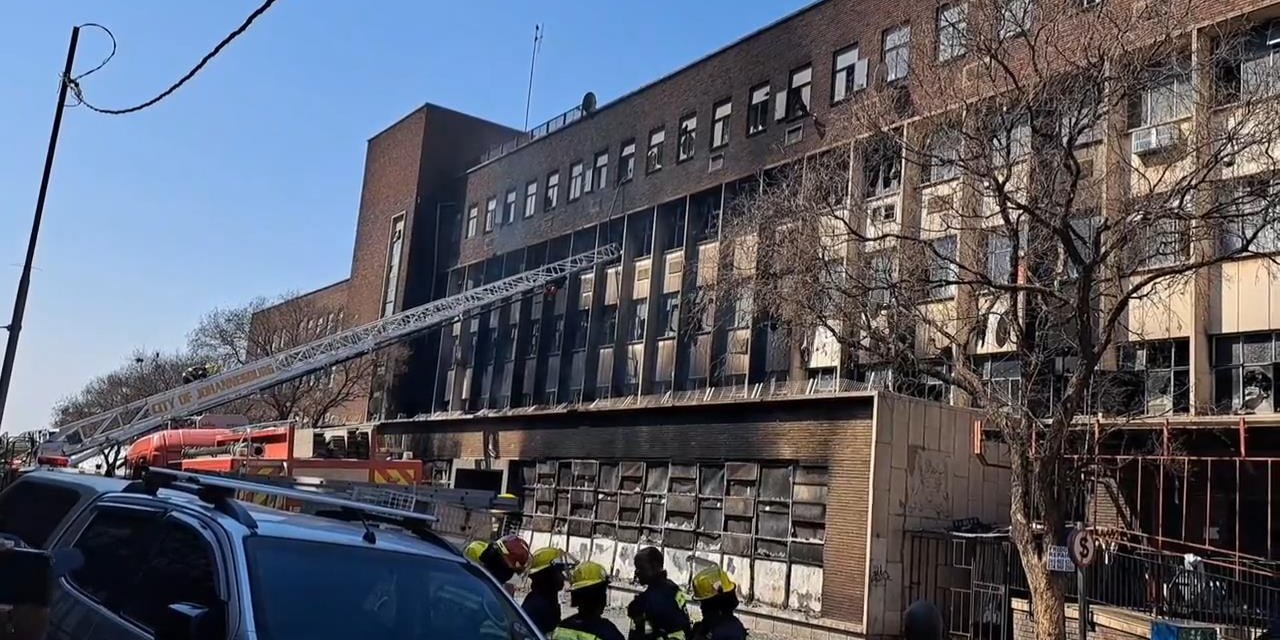 Johannesburg’daki Yangında Ölü Sayısı 73’e Yükseldi