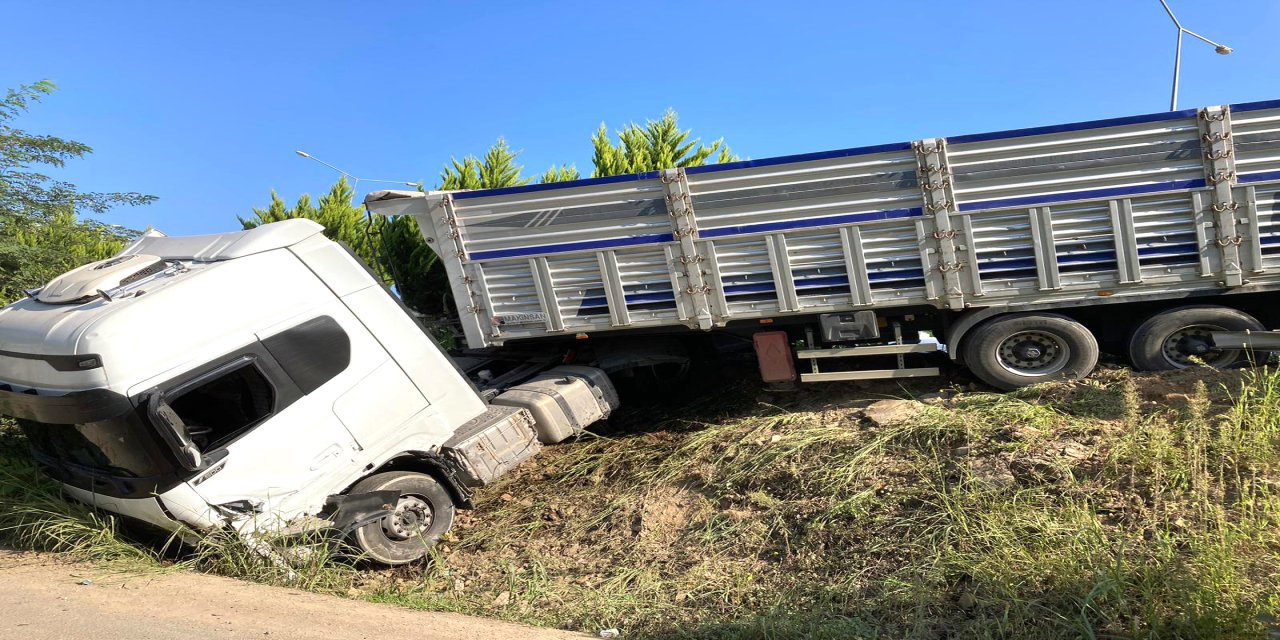 Ordu'da zincirleme trafik kazasında 5 kişi yaralandı