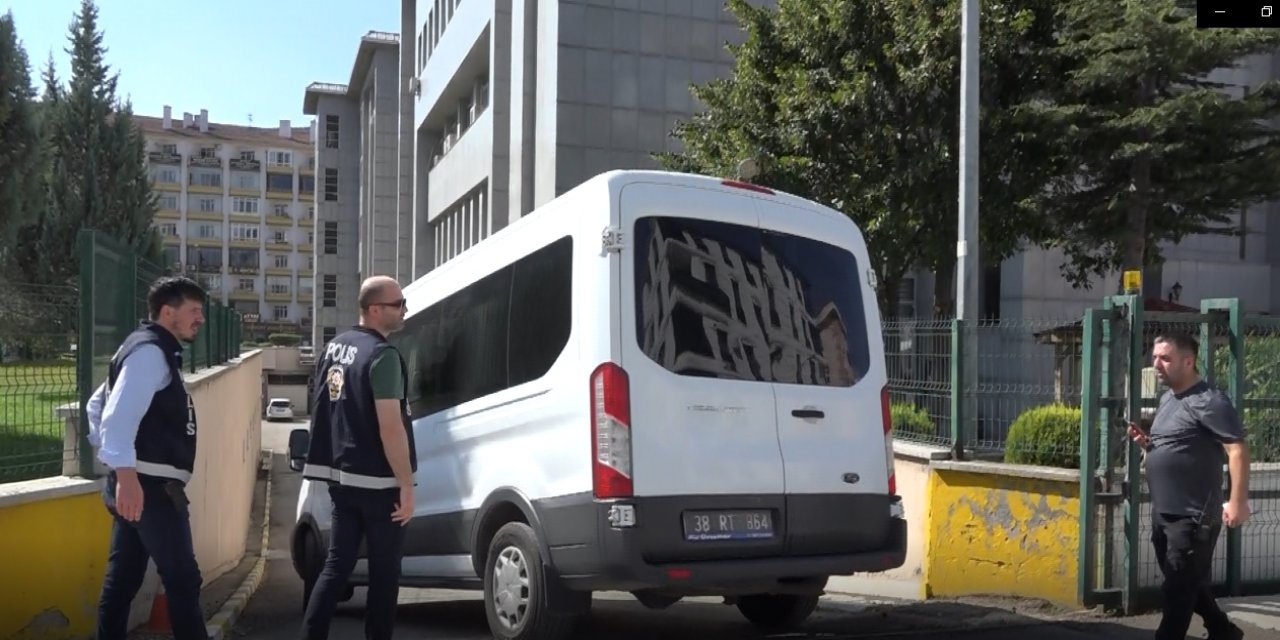 Sözleşmeli Erin Öldüğü Silahlı Kavganın Sanığı: Silaha Da Silahlanmaya Da Karşıyım