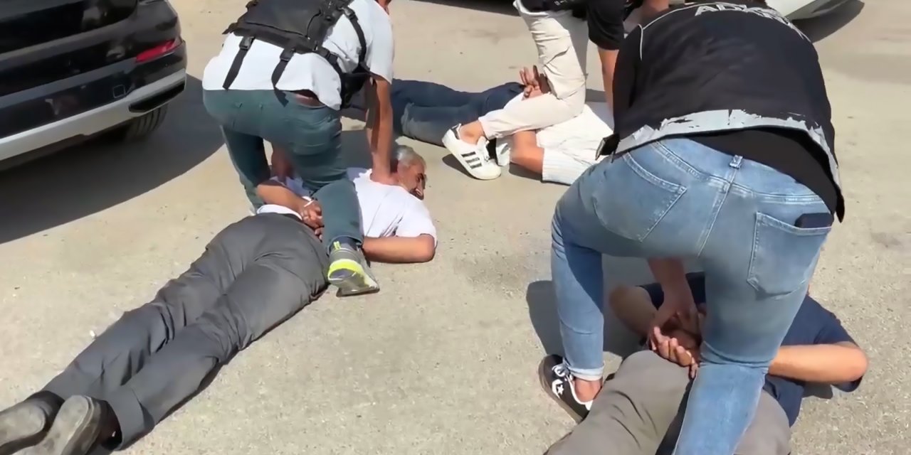 Uyuşturucu Ticaretinin Ardından Polis Operasyonu; O Anlar Kamerada